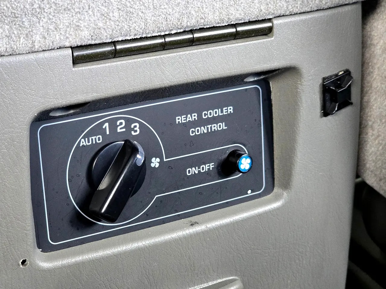 1998 Nissan Safari Gran Road