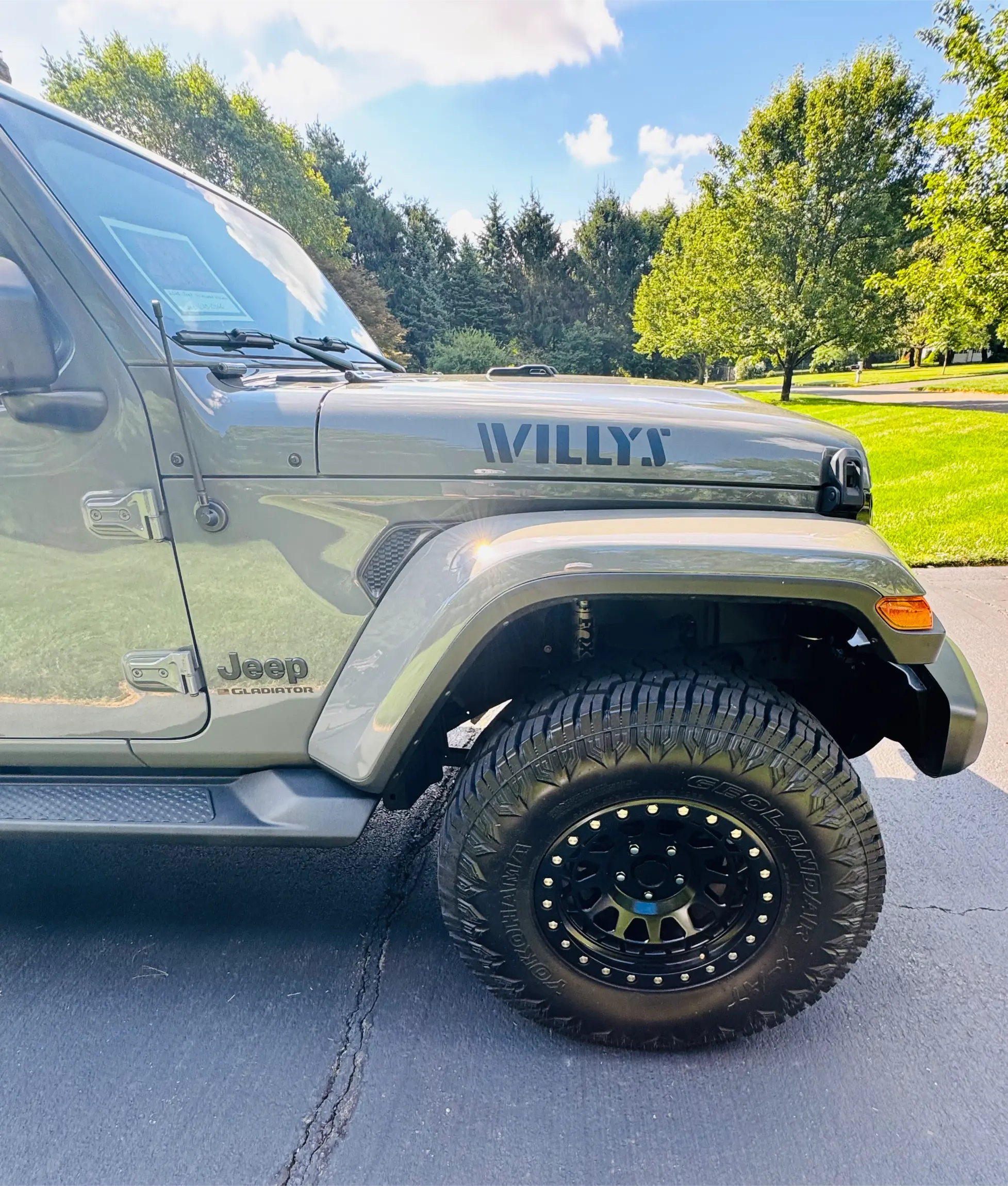 2023 Jeep Gladiator Willys Sport