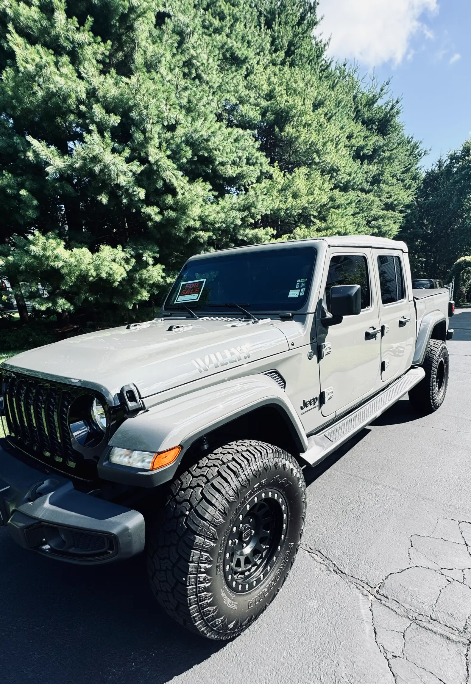 2023 Jeep Gladiator Willys Sport