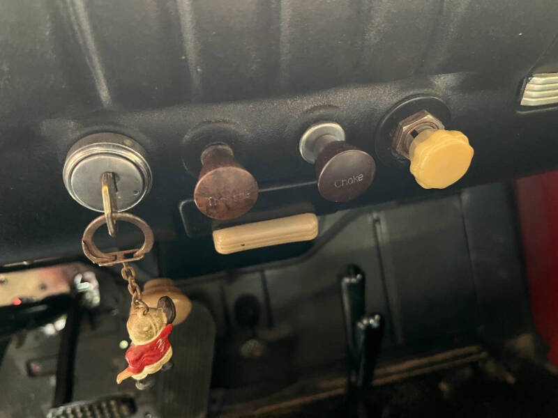 1947 GMC C/K 2500 Series EC152