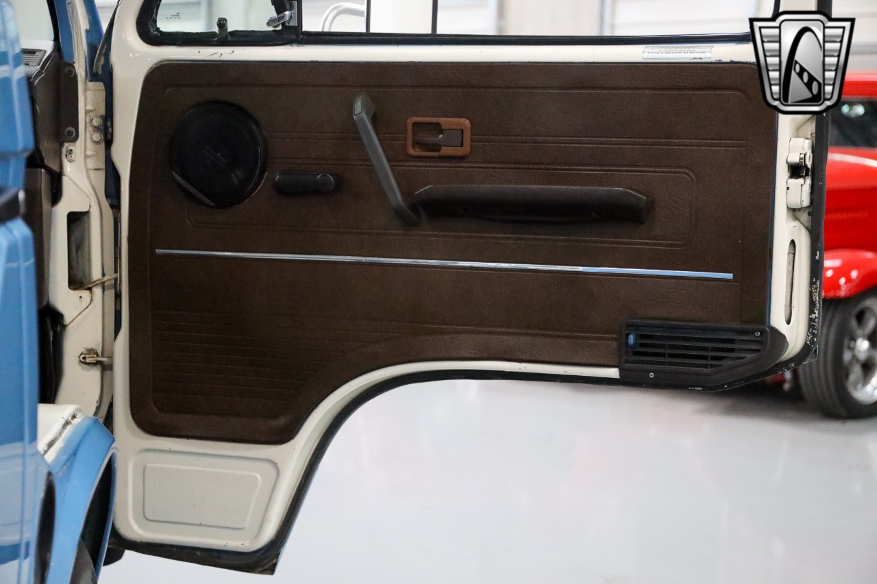 1982 Volkswagen Vanagon Westfalia
