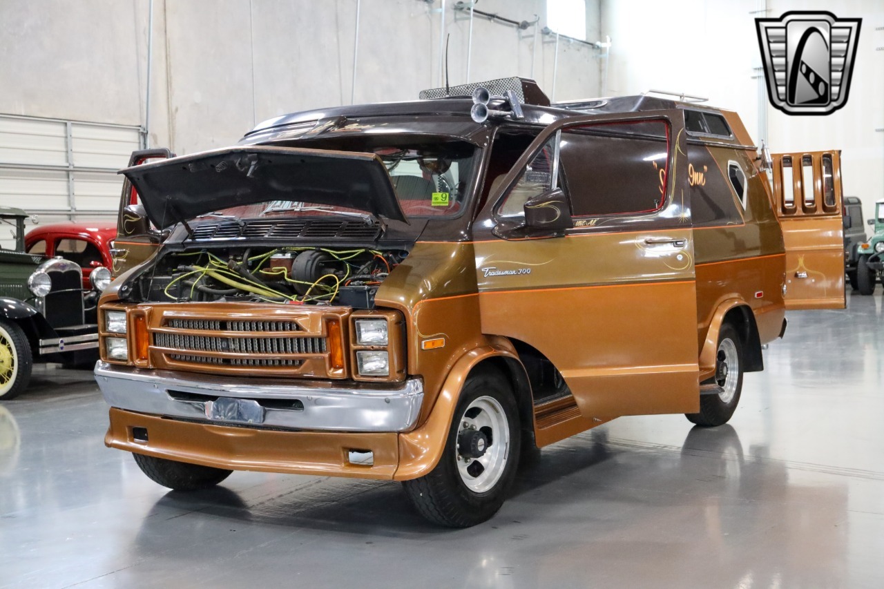 1977 Dodge B300