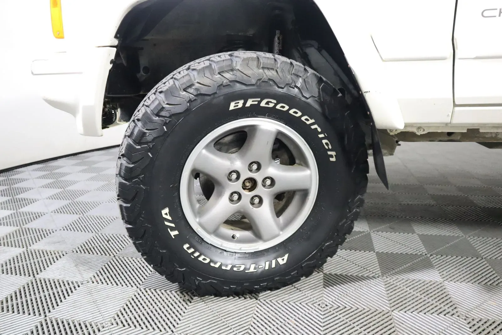 1998 Jeep Cherokee Sport