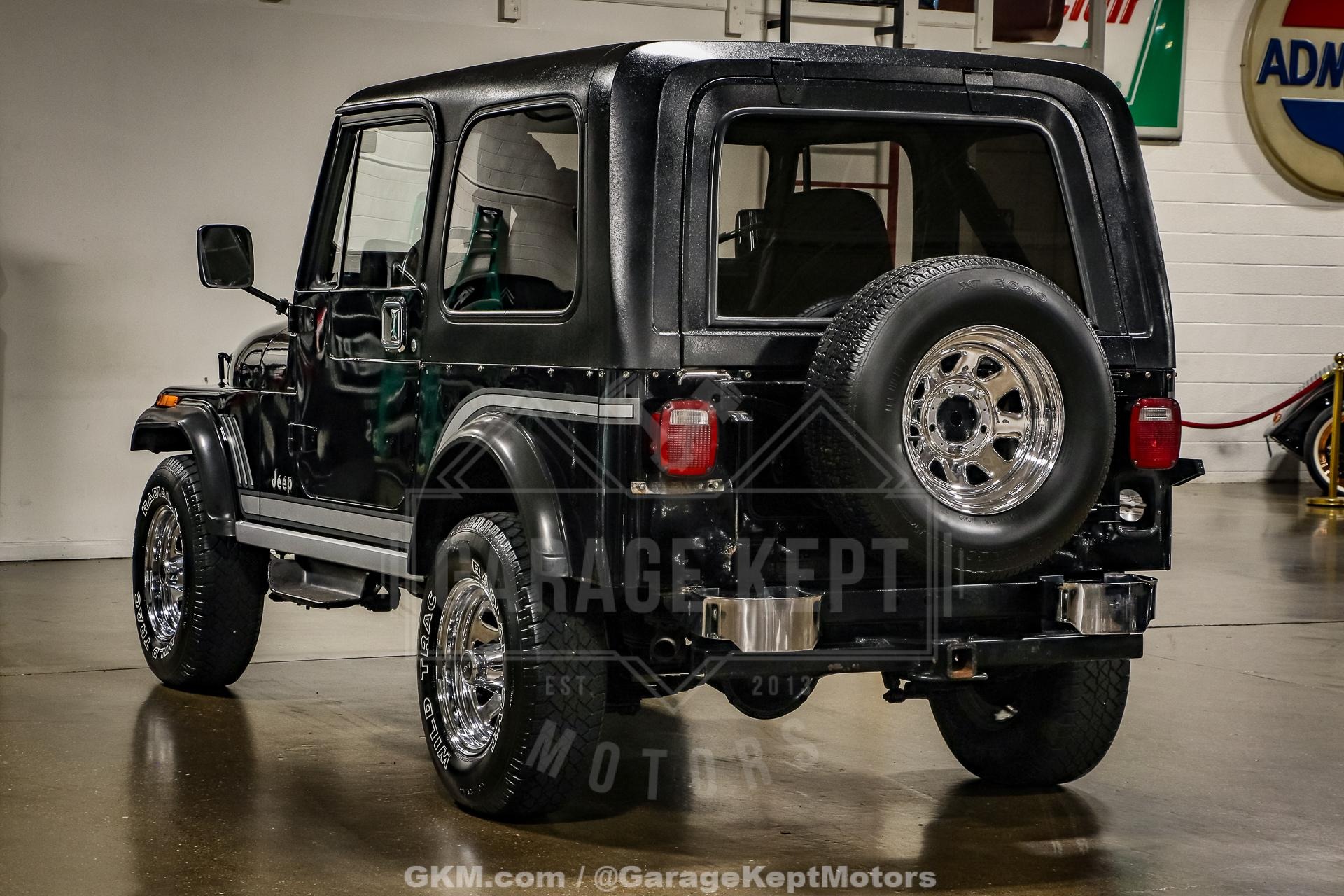 1985 Jeep CJ-7 Laredo