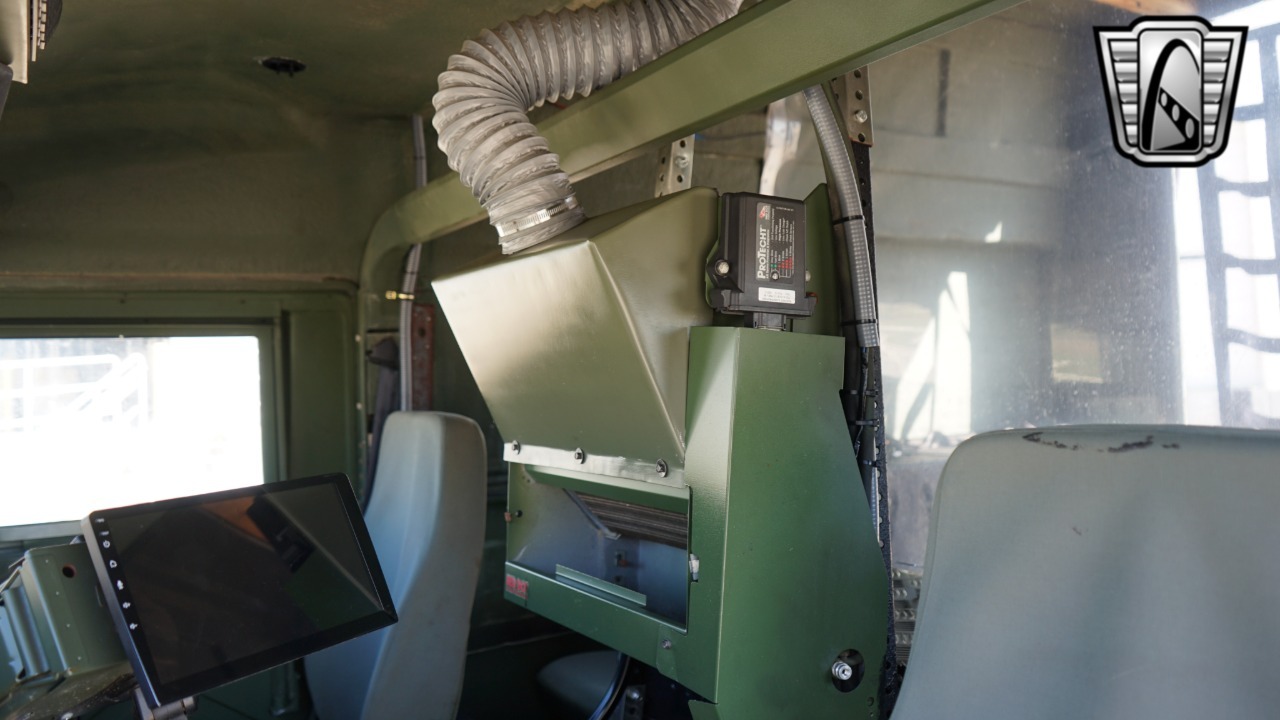 1991 AM General Humvee M1123