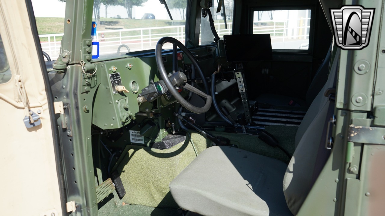 1991 AM General Humvee M1123