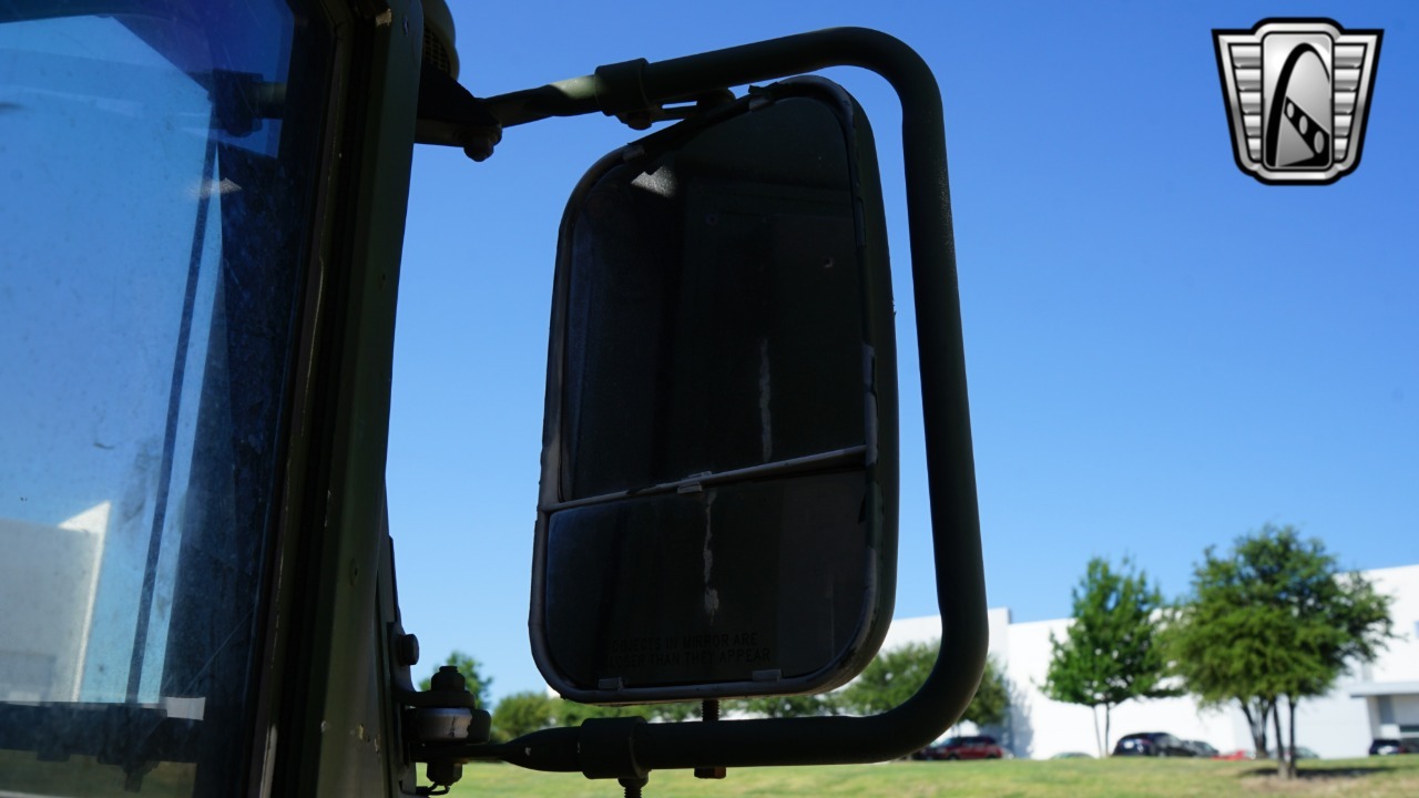 1991 AM General Humvee M1123