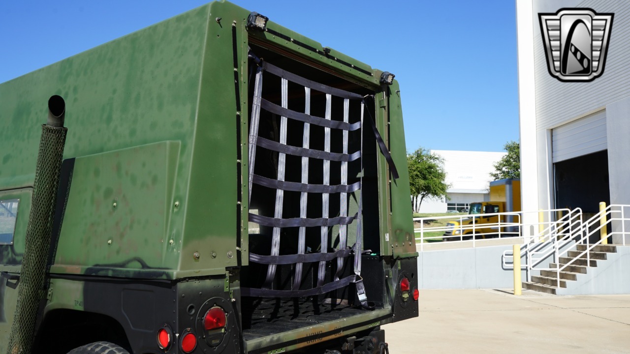 1991 AM General Humvee M1123