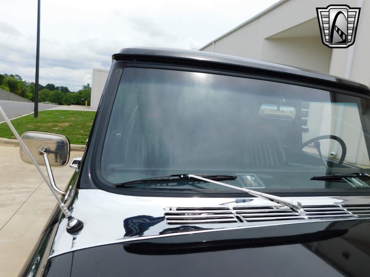 1972 GMC Suburban Restomod