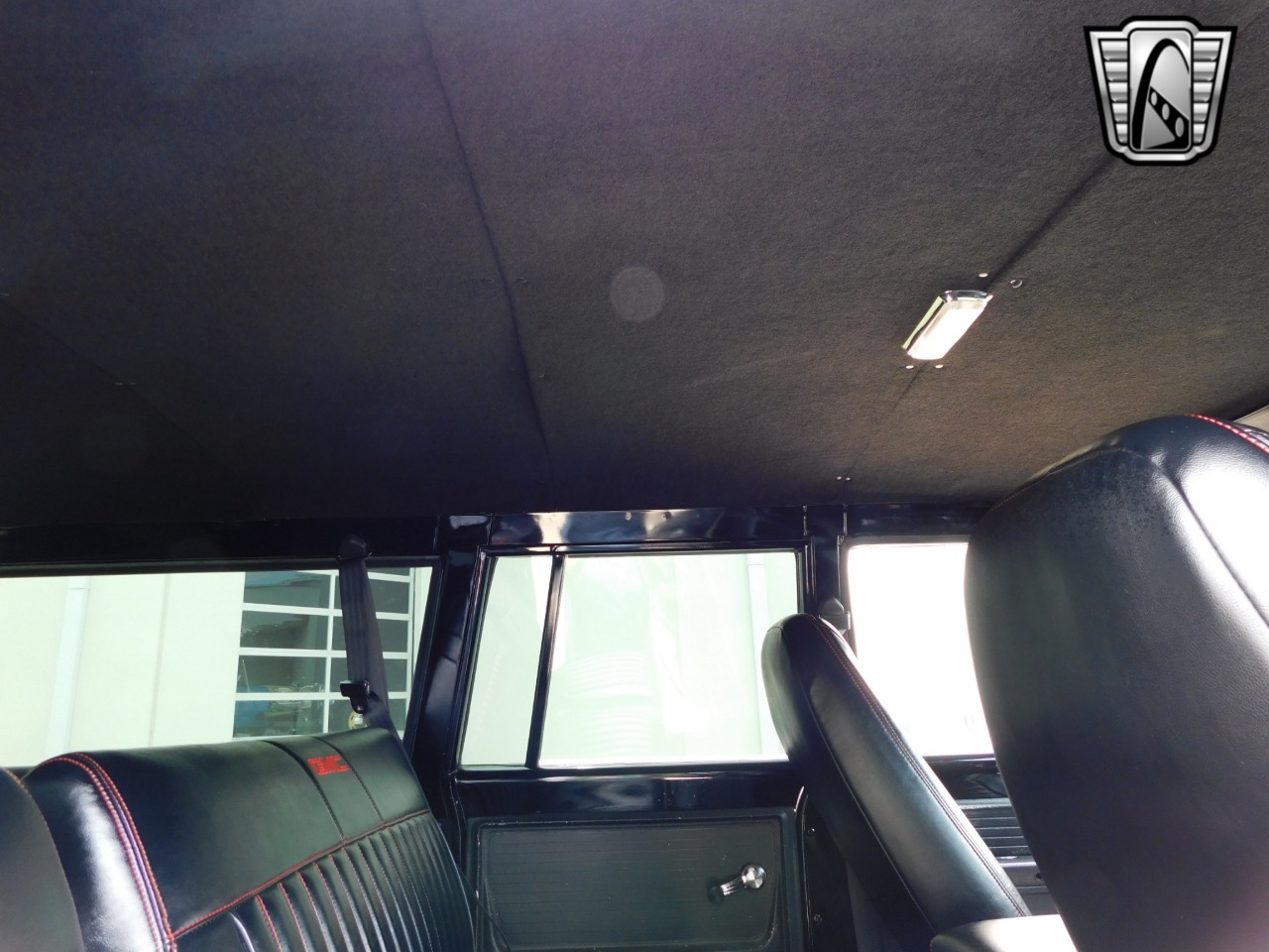 1972 GMC Suburban Restomod