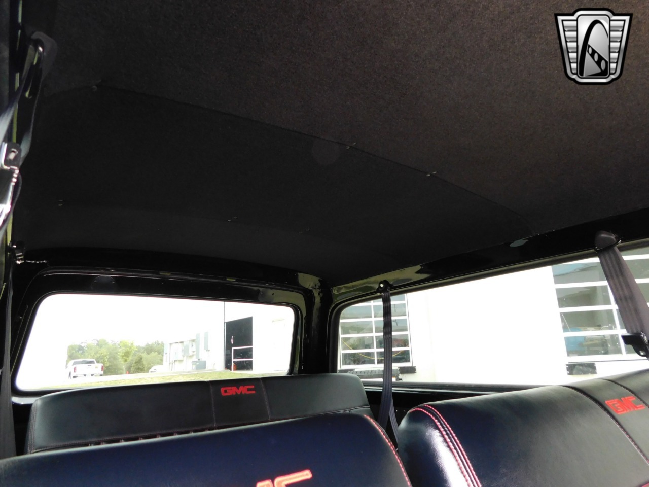 1972 GMC Suburban Restomod