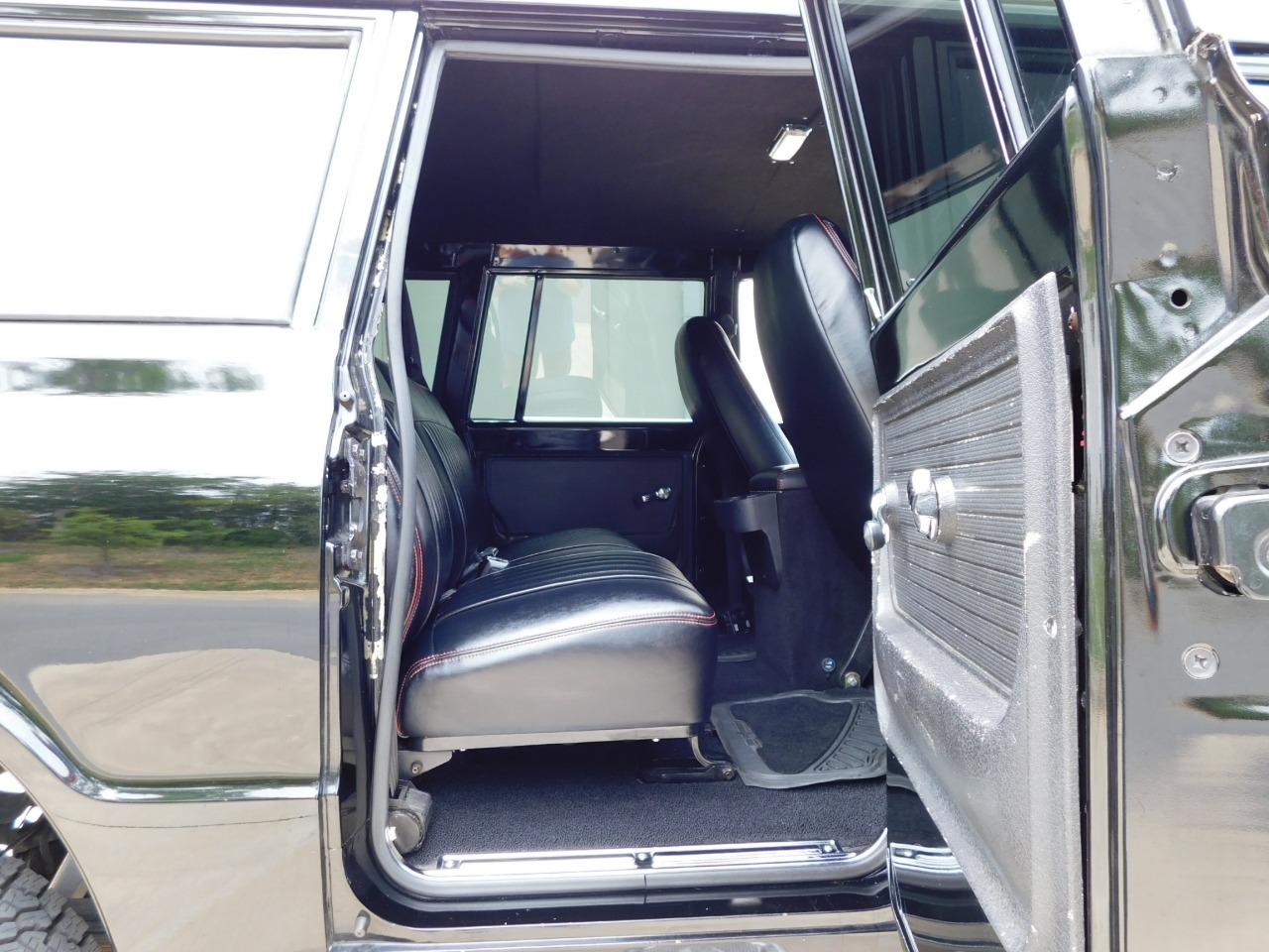 1972 GMC Suburban Restomod