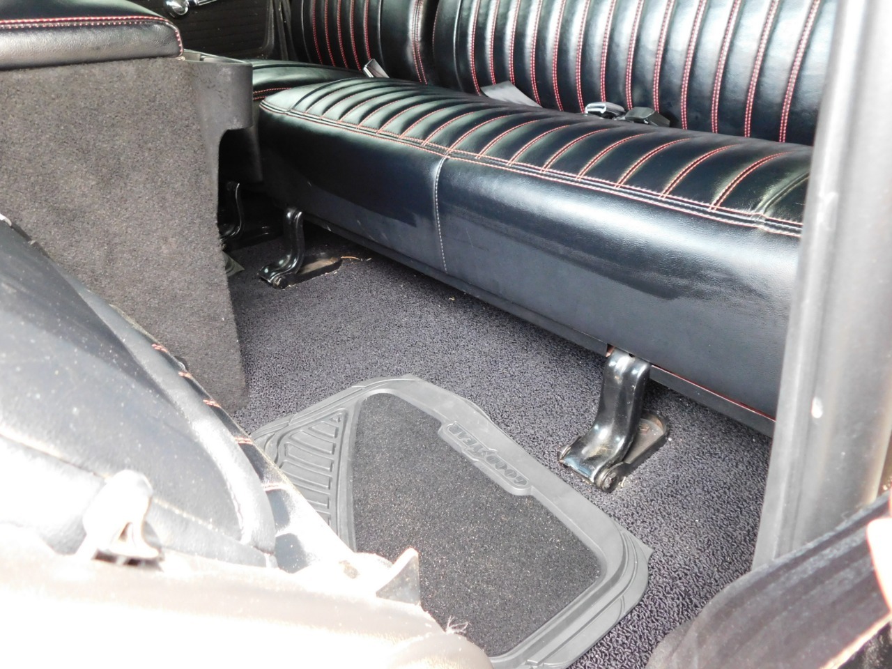 1972 GMC Suburban Restomod