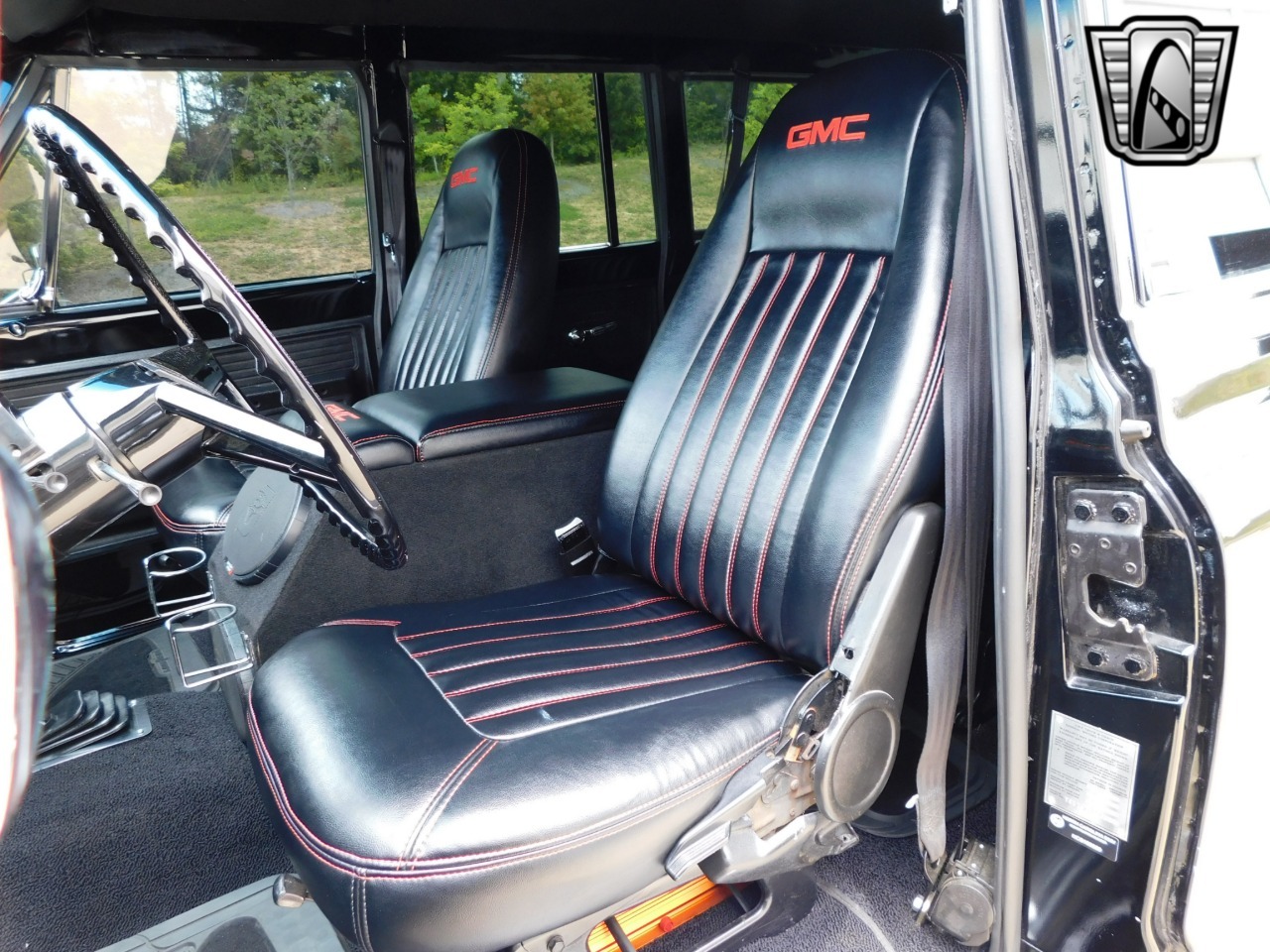 1972 GMC Suburban Restomod