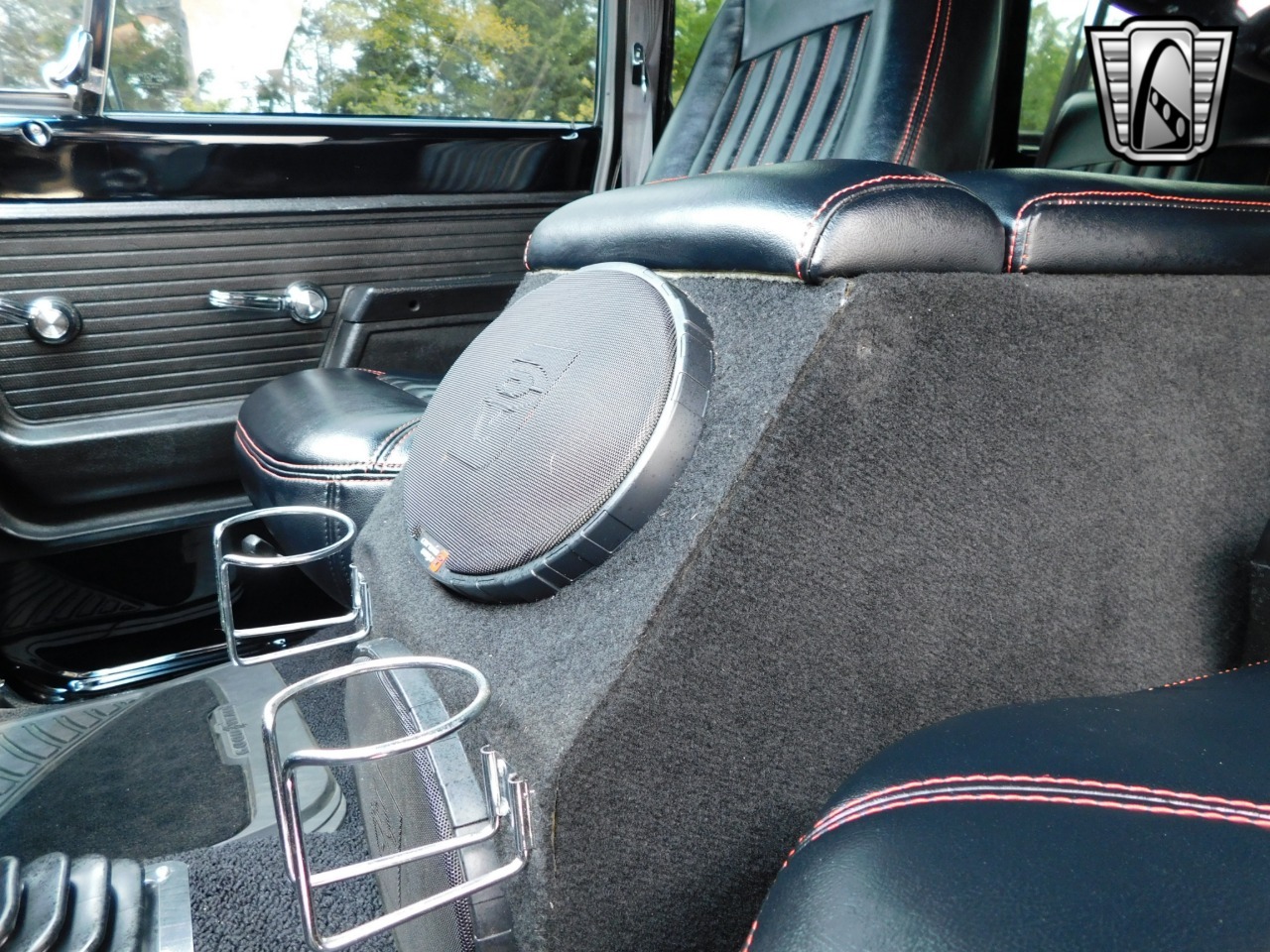 1972 GMC Suburban Restomod