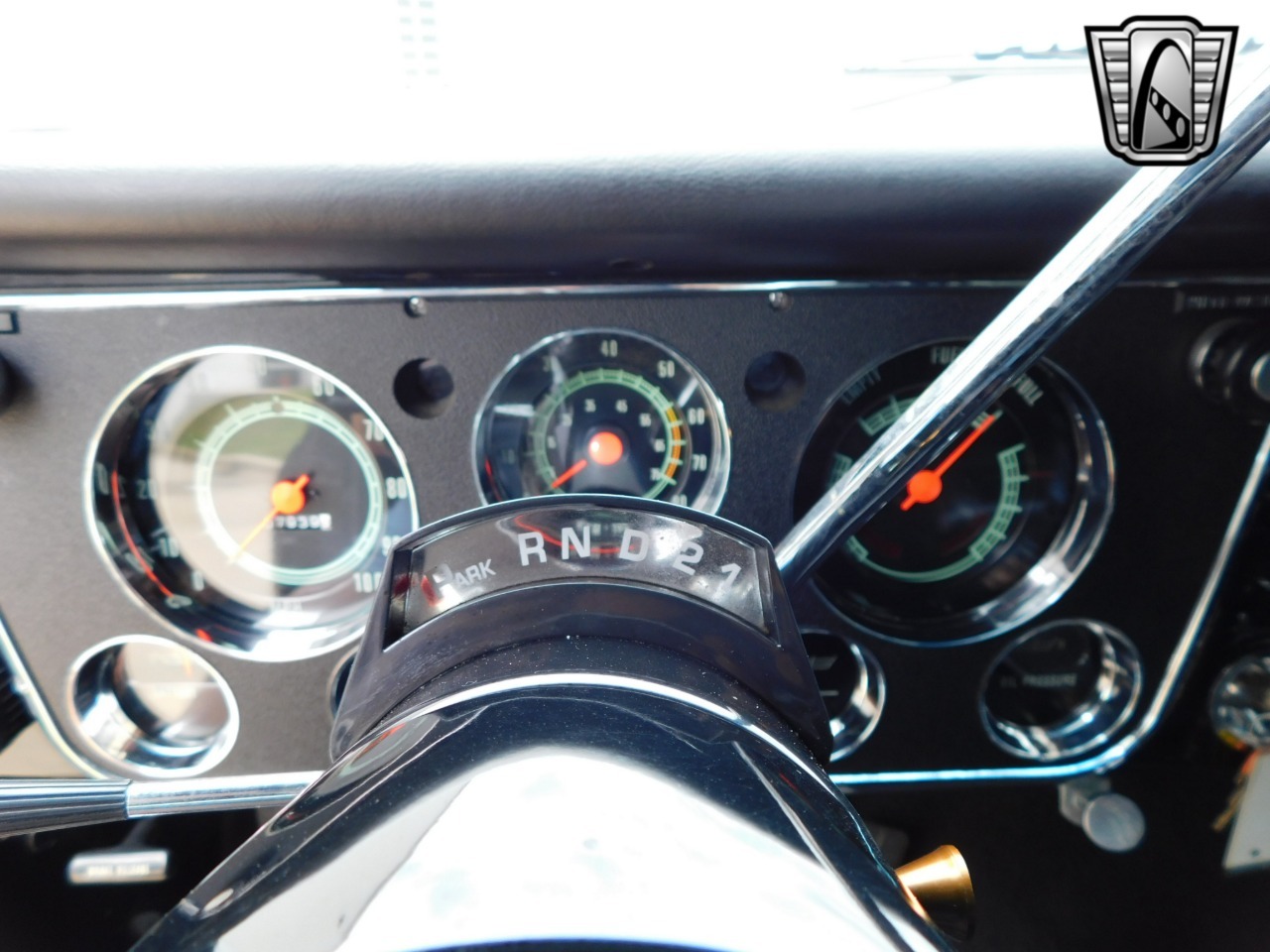 1972 GMC Suburban Restomod