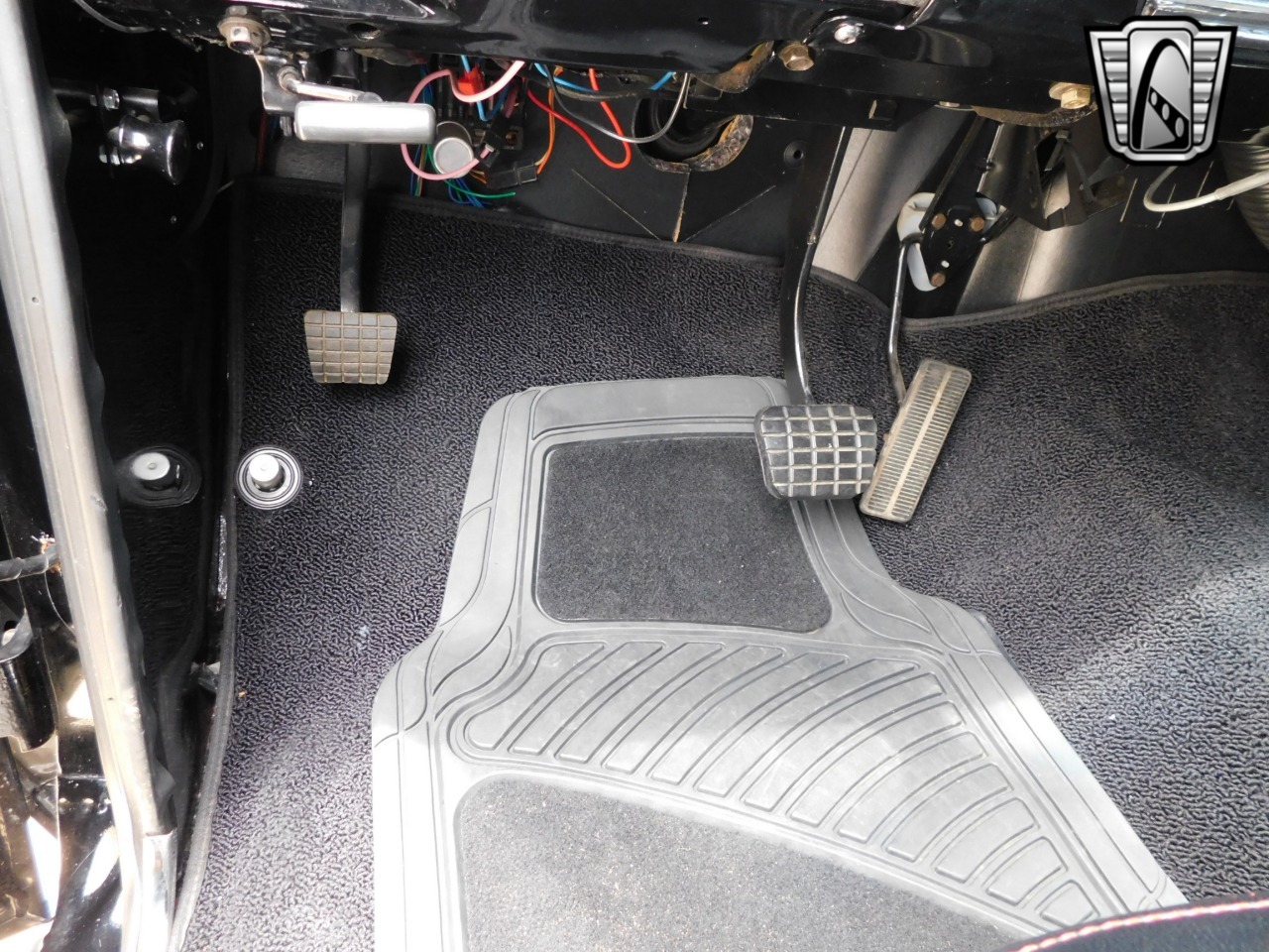 1972 GMC Suburban Restomod