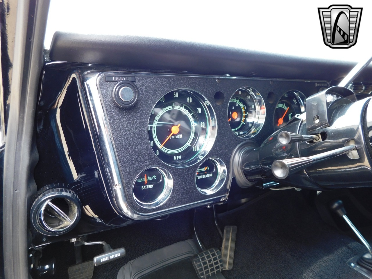 1972 GMC Suburban Restomod