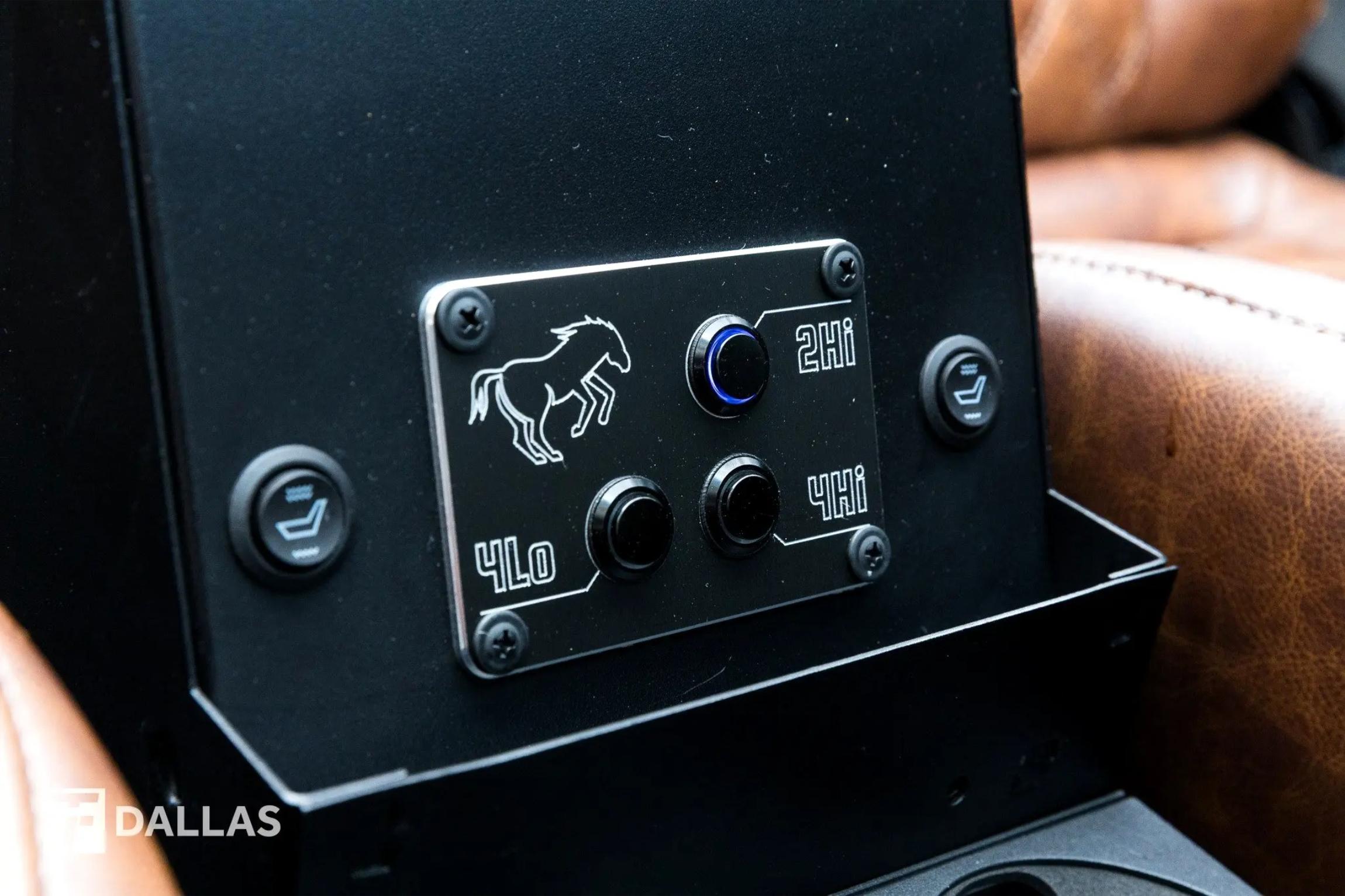 4-Door 1974 Ford Bronco