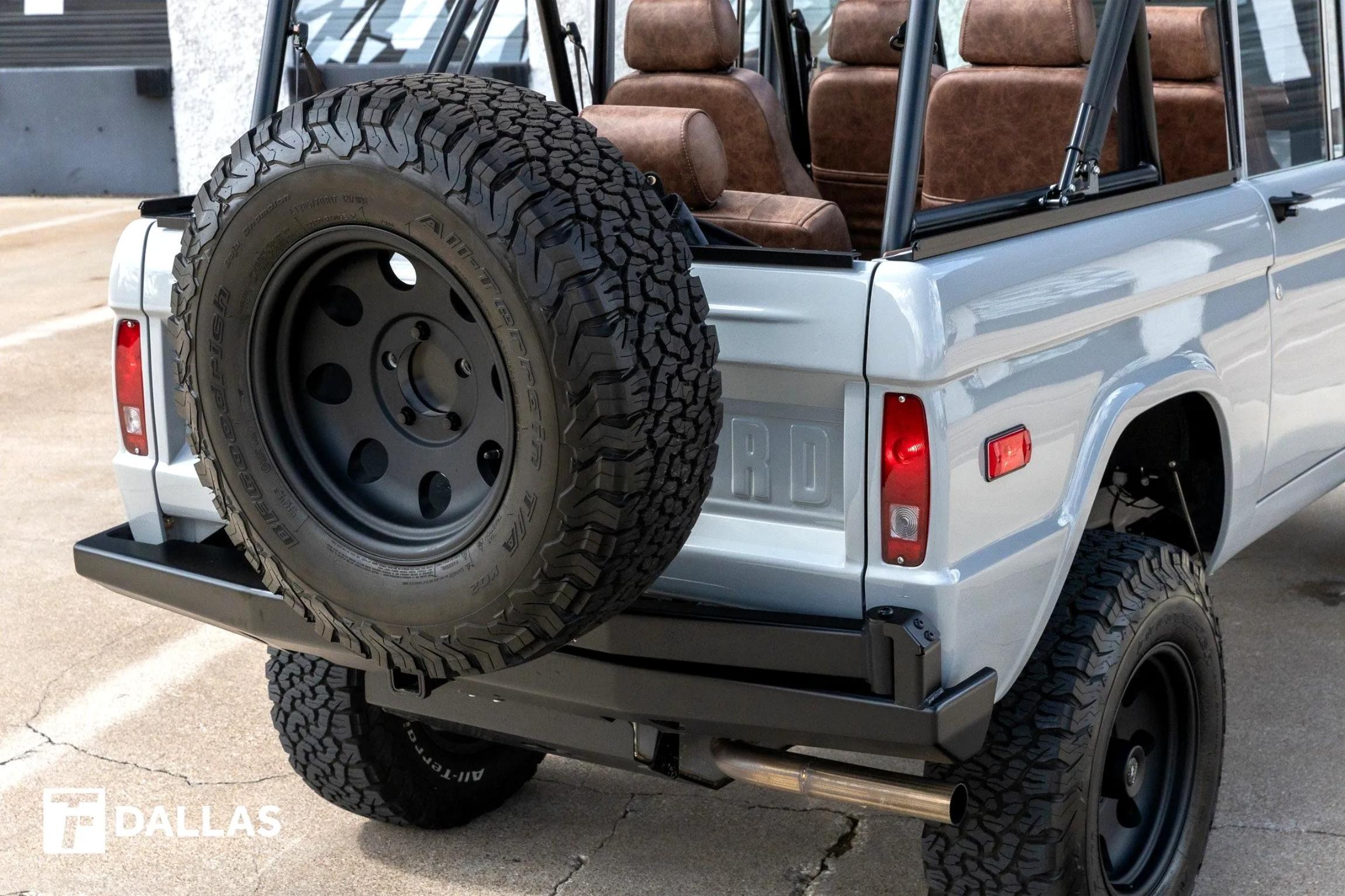 4-Door 1974 Ford Bronco