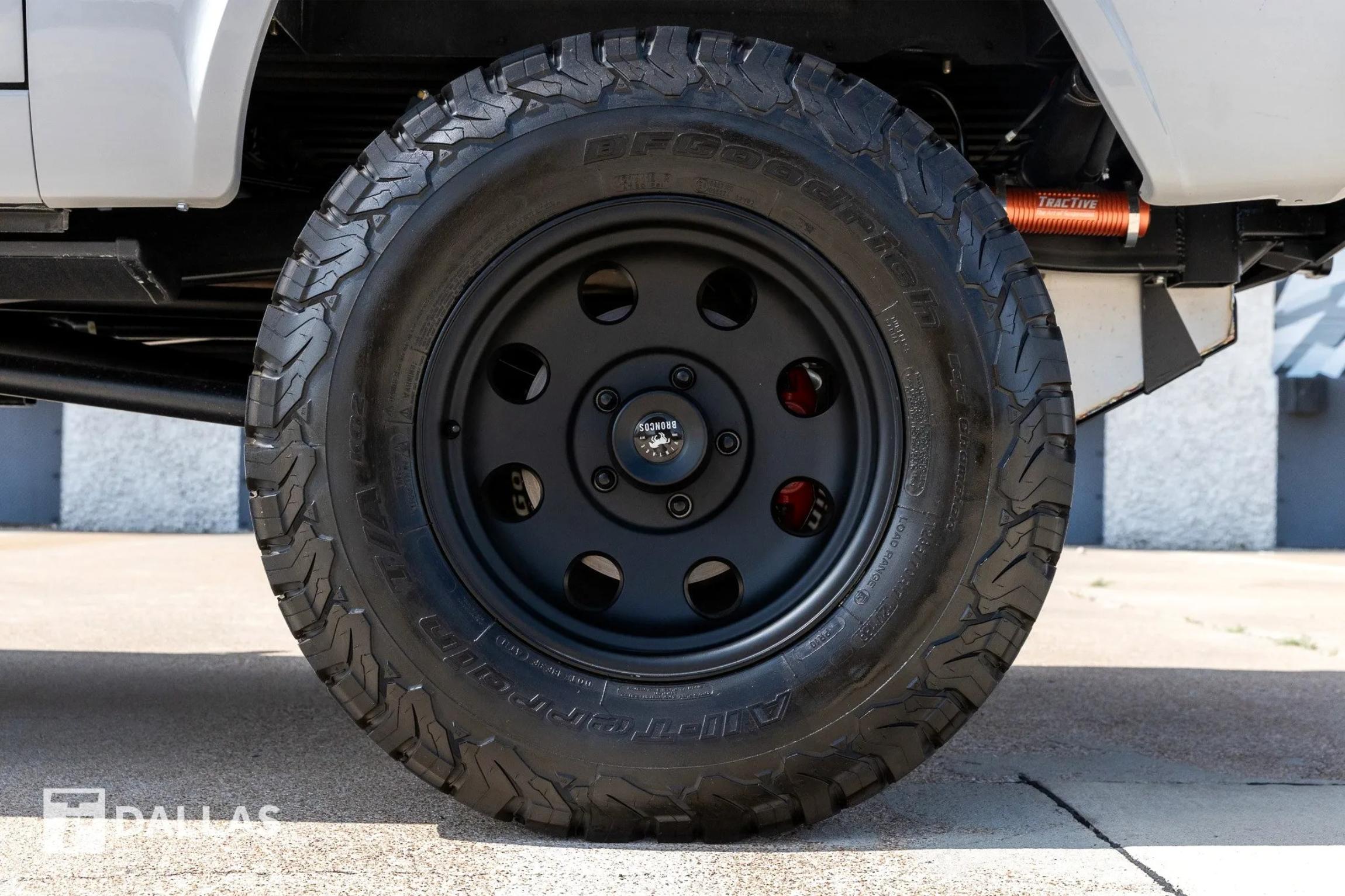 4-Door 1974 Ford Bronco