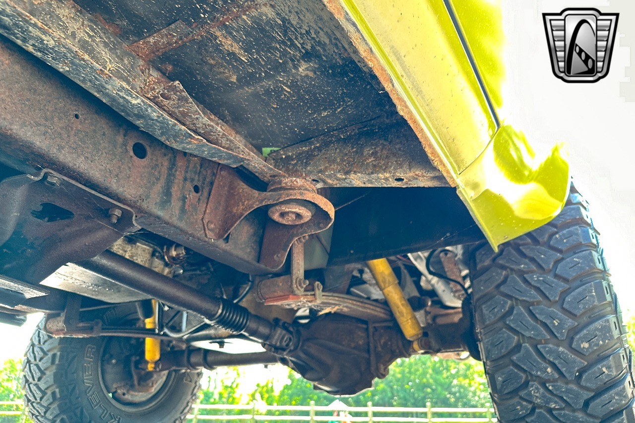 1984 Chevrolet K5 Military Blazer