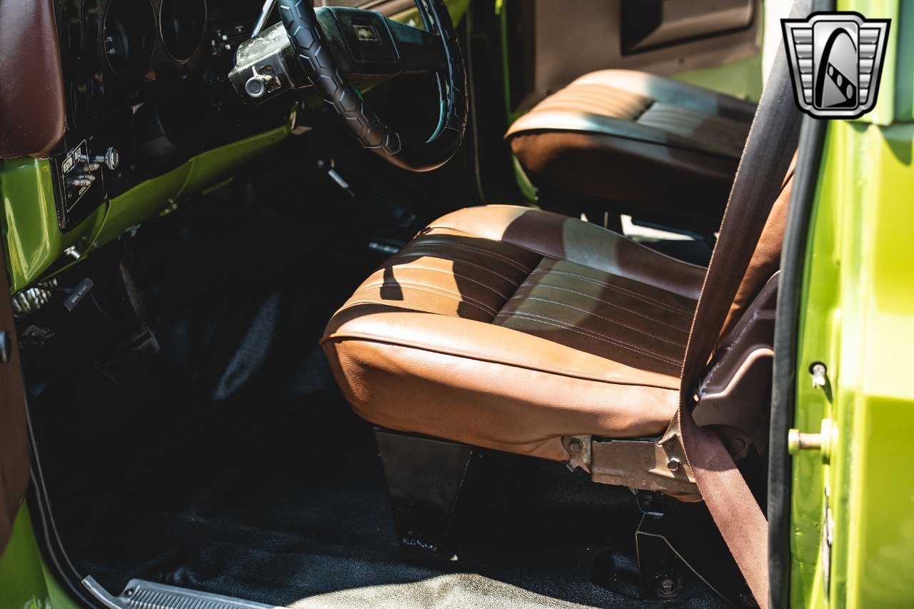 1984 Chevrolet K5 Military Blazer