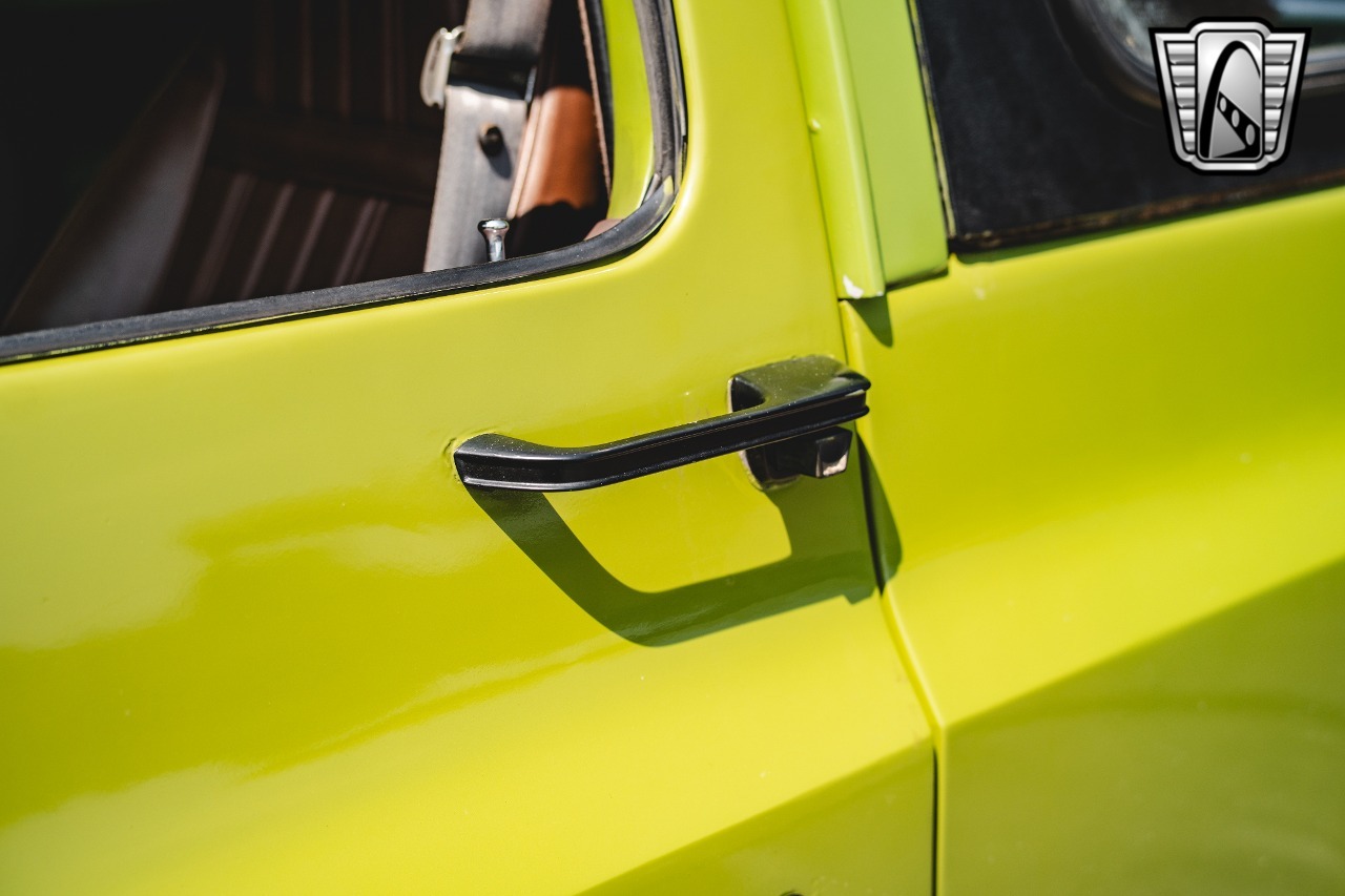 1984 Chevrolet K5 Military Blazer