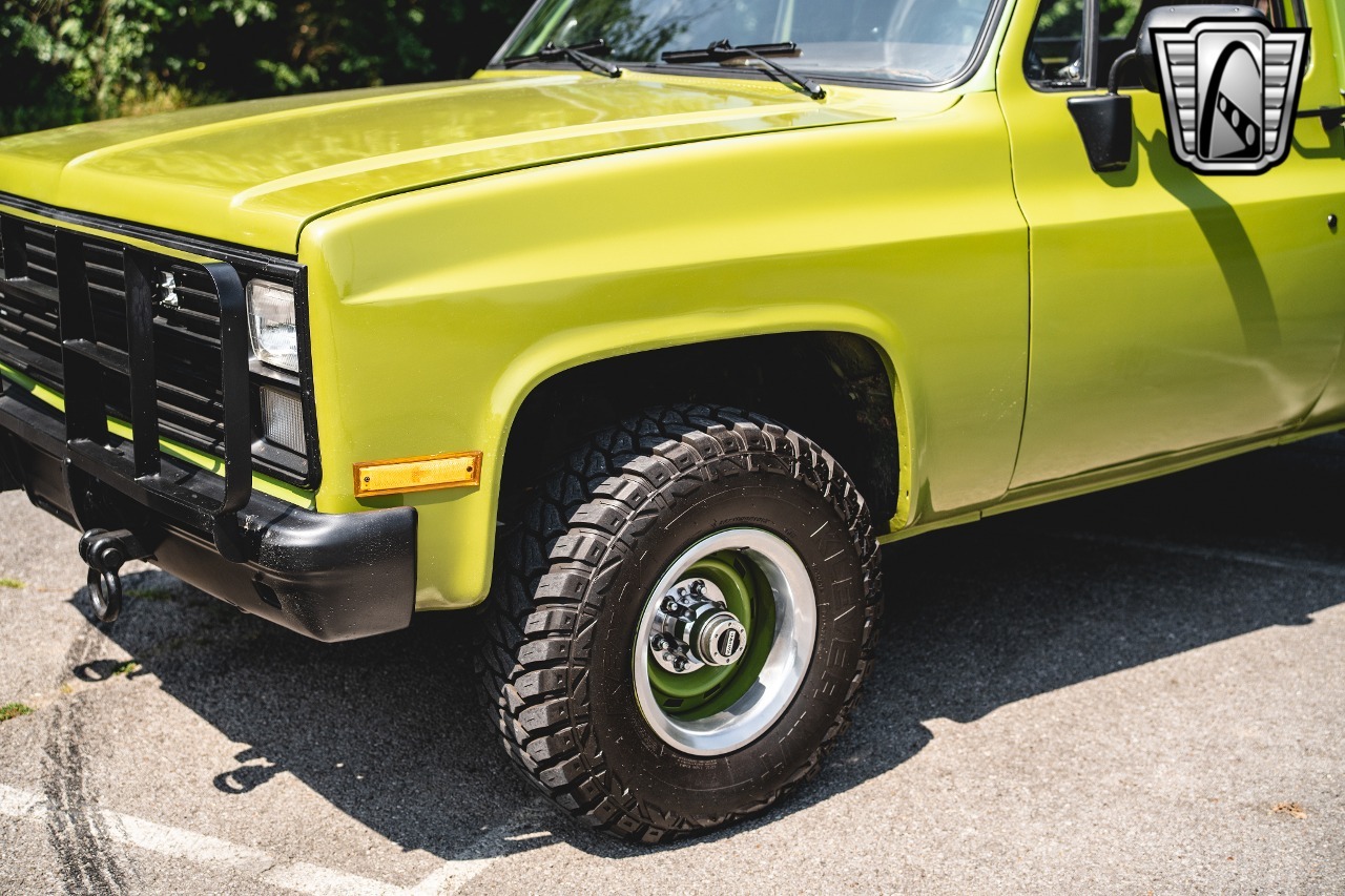 1984 Chevrolet K5 Military Blazer