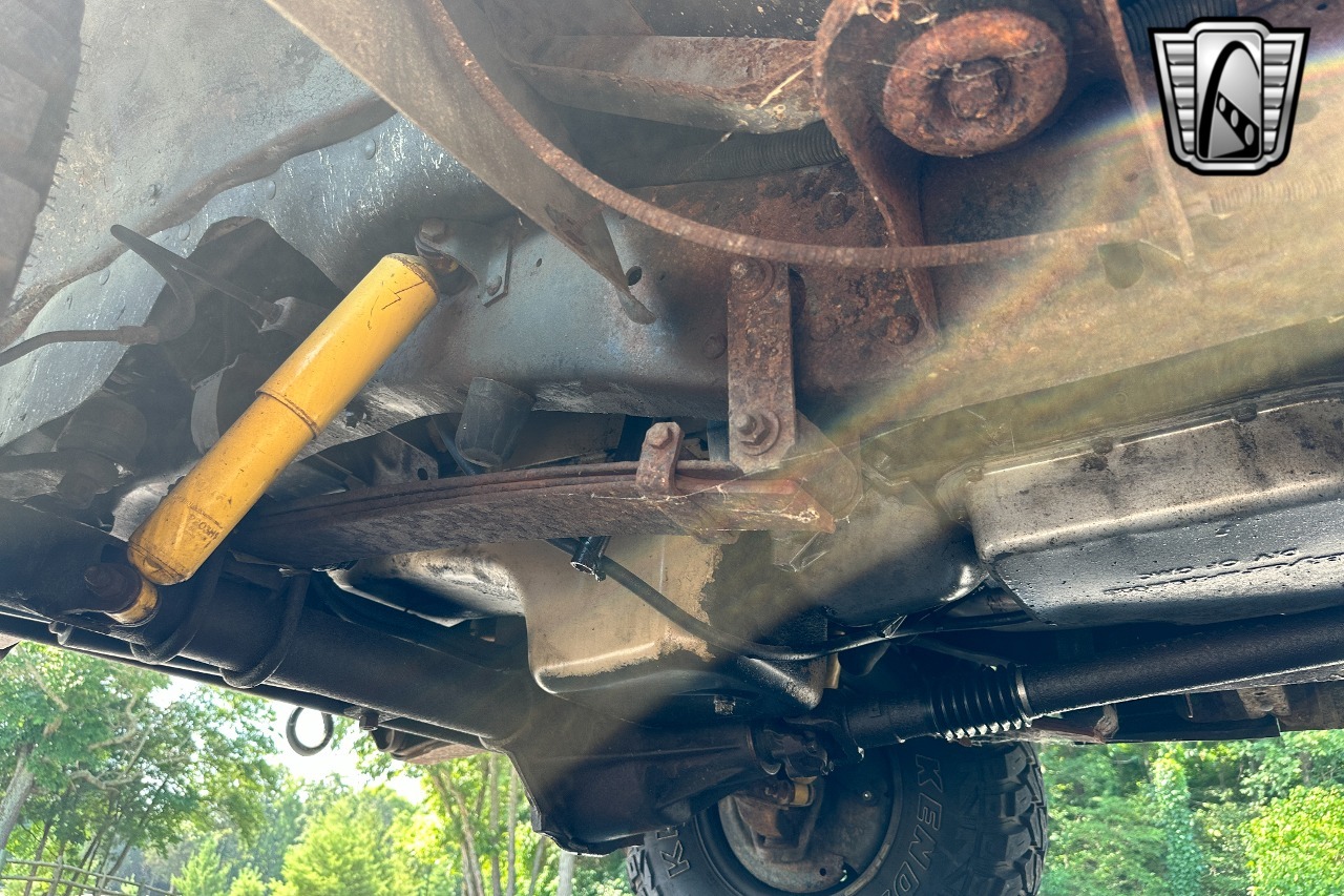 1984 Chevrolet K5 Military Blazer