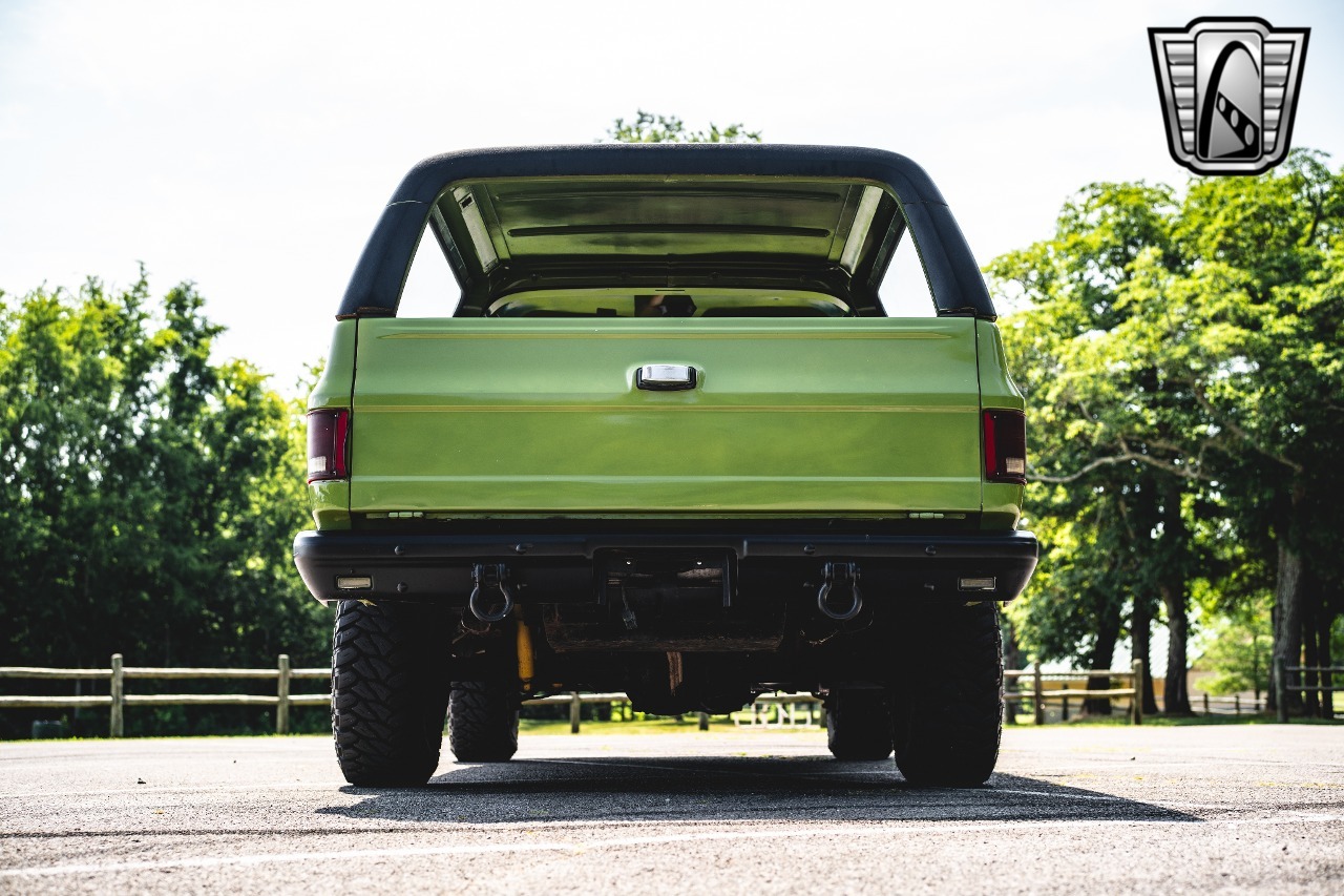 1984 Chevrolet K5 Military Blazer