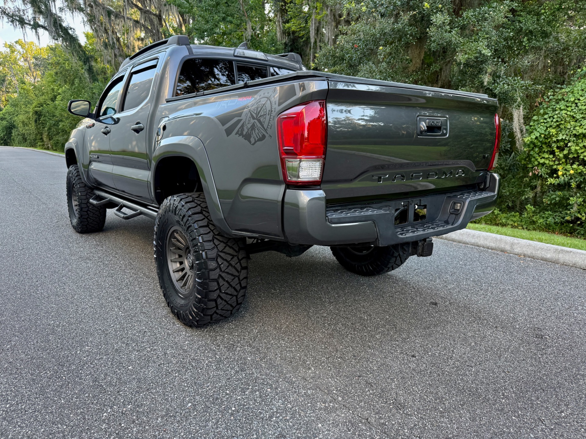 2016 Toyota Tacoma TRD Sport