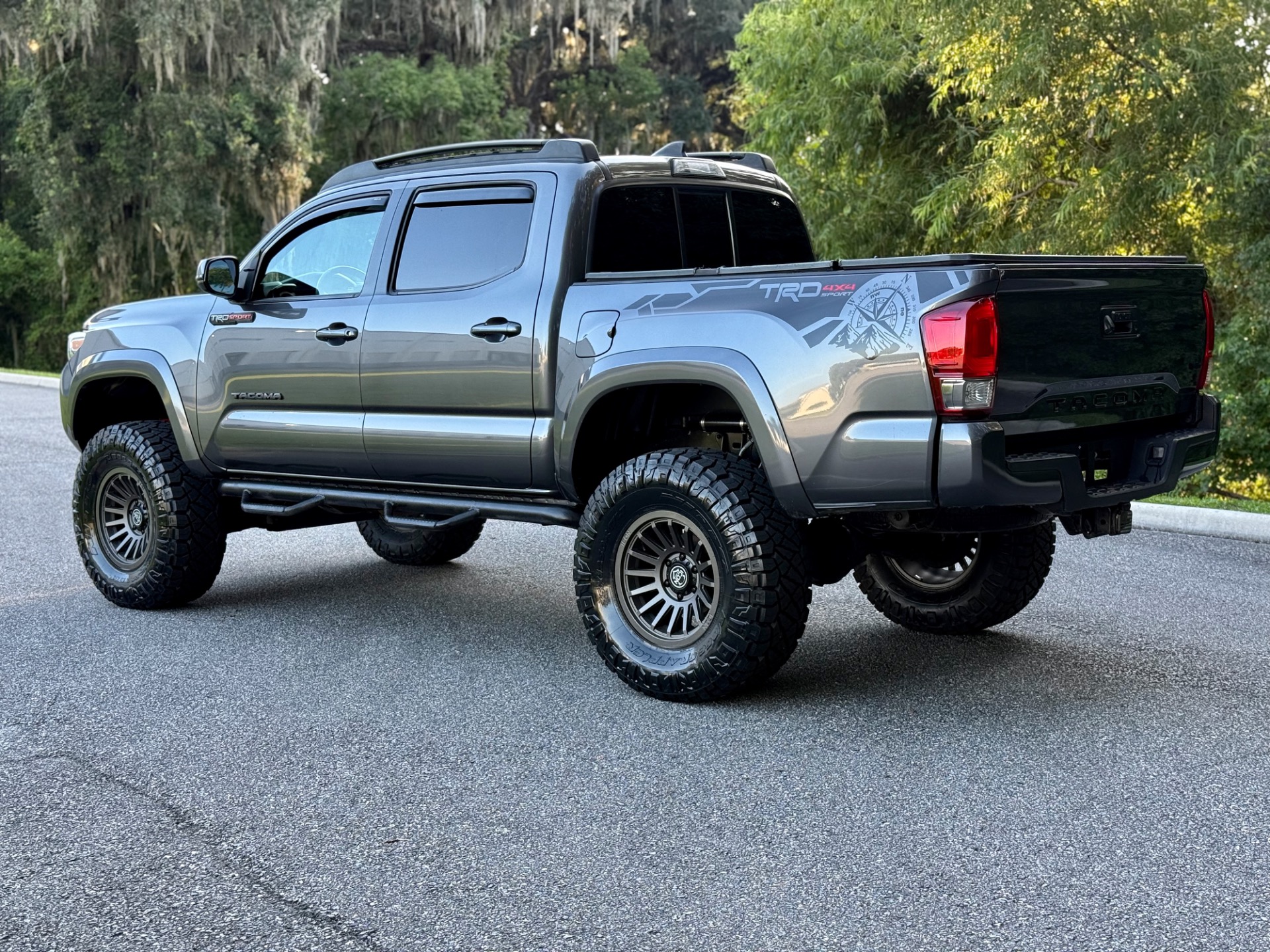 2016 Toyota Tacoma TRD Sport