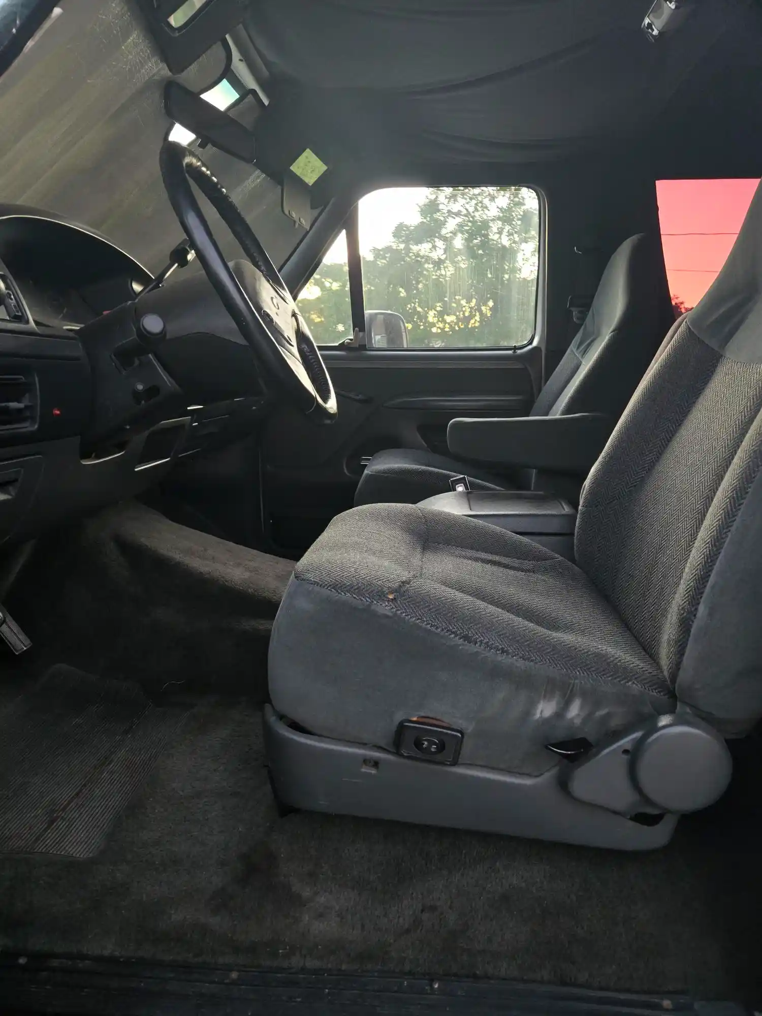 1993 Ford Bronco XLT 4×4