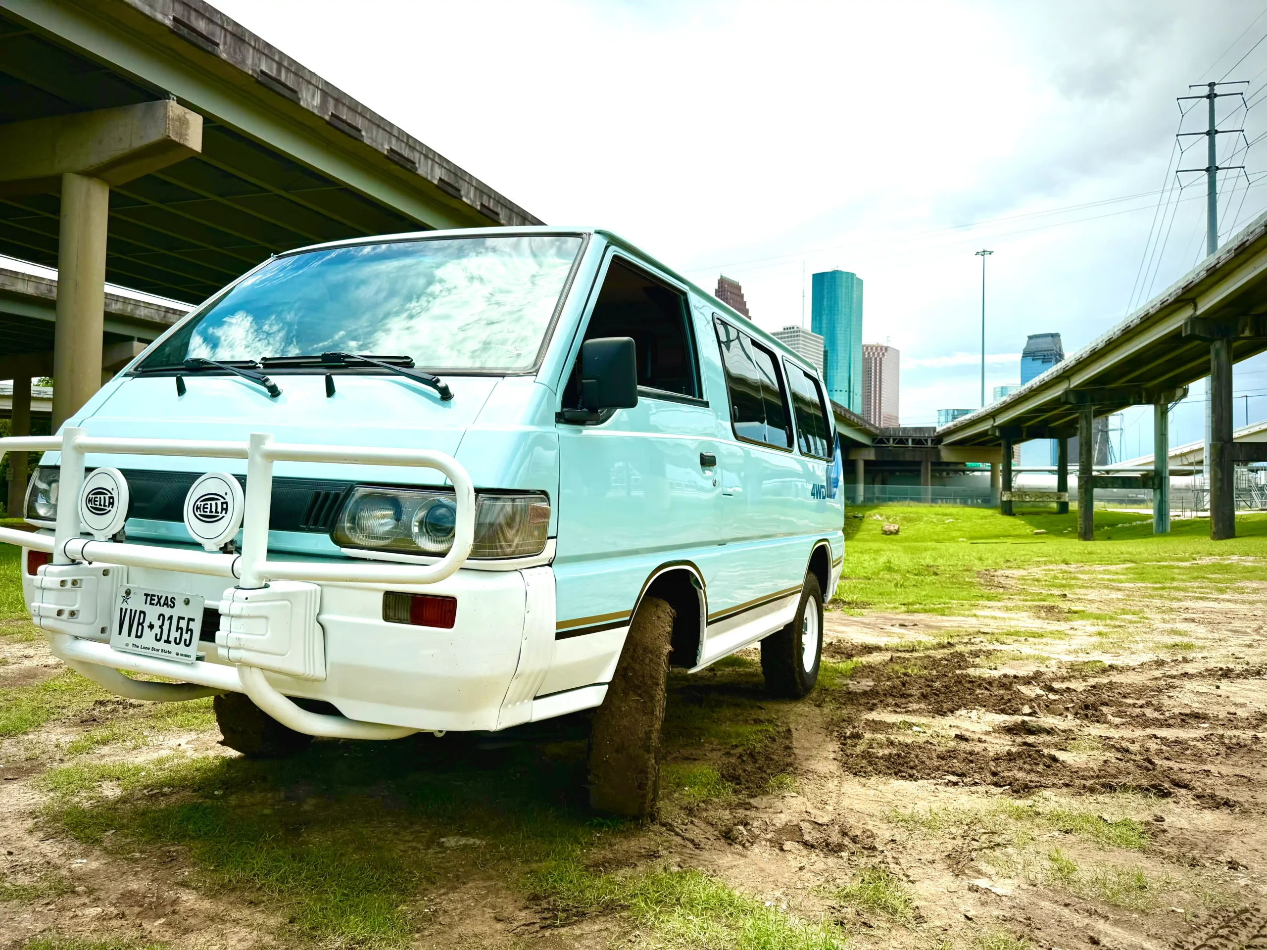 1992 Mitsubishi Delica L300