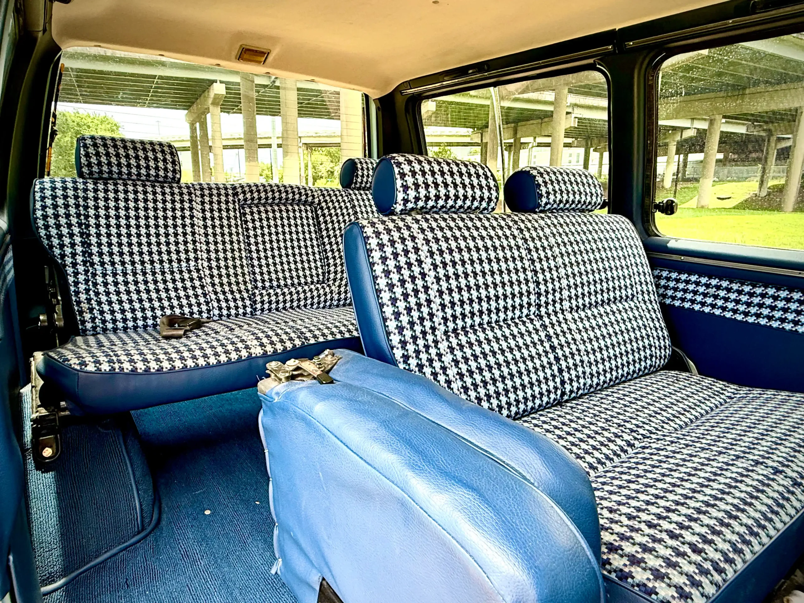 1992 Mitsubishi Delica L300