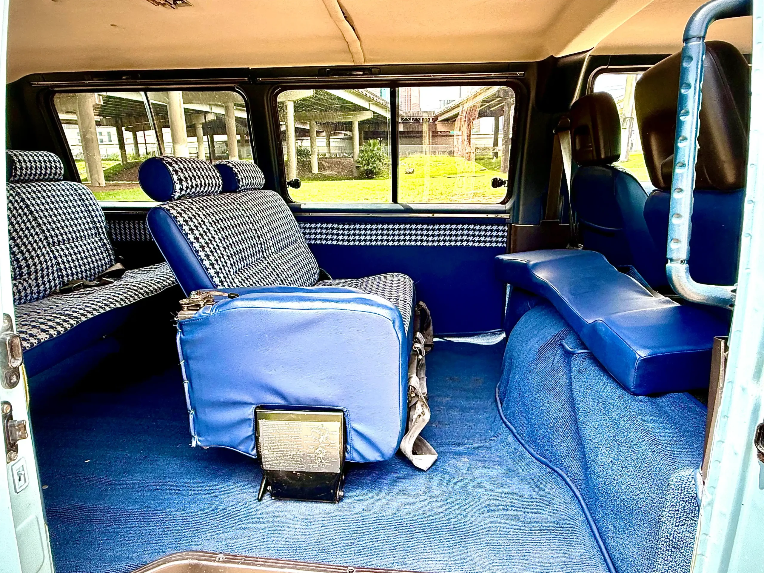 1992 Mitsubishi Delica L300