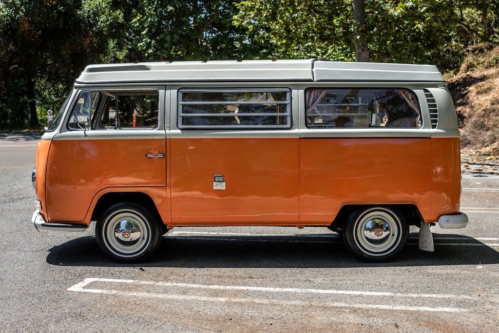 1968 Volkswagen Westfalia Camper