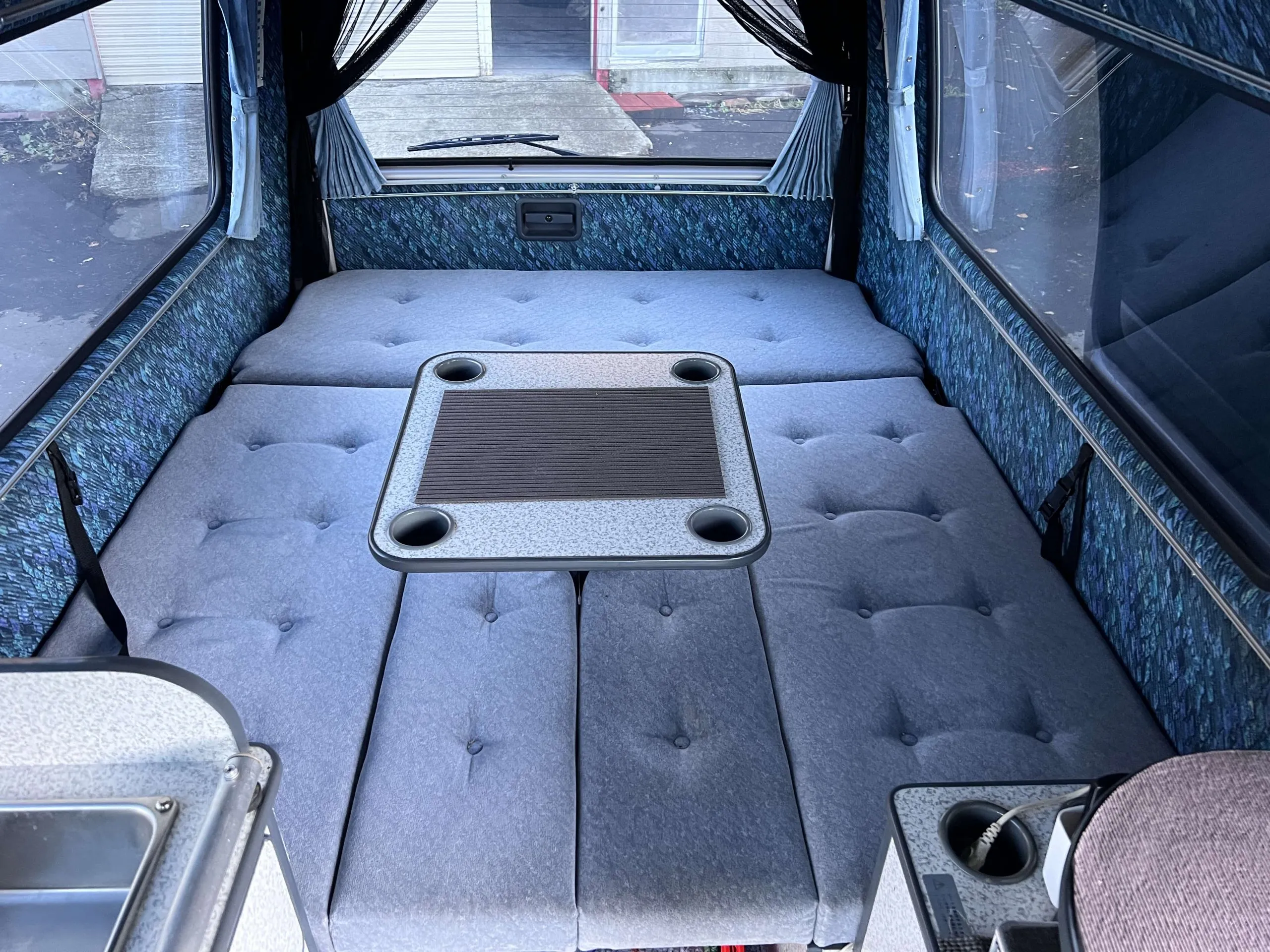 1998 Toyota HiAce LWB Custom Camper