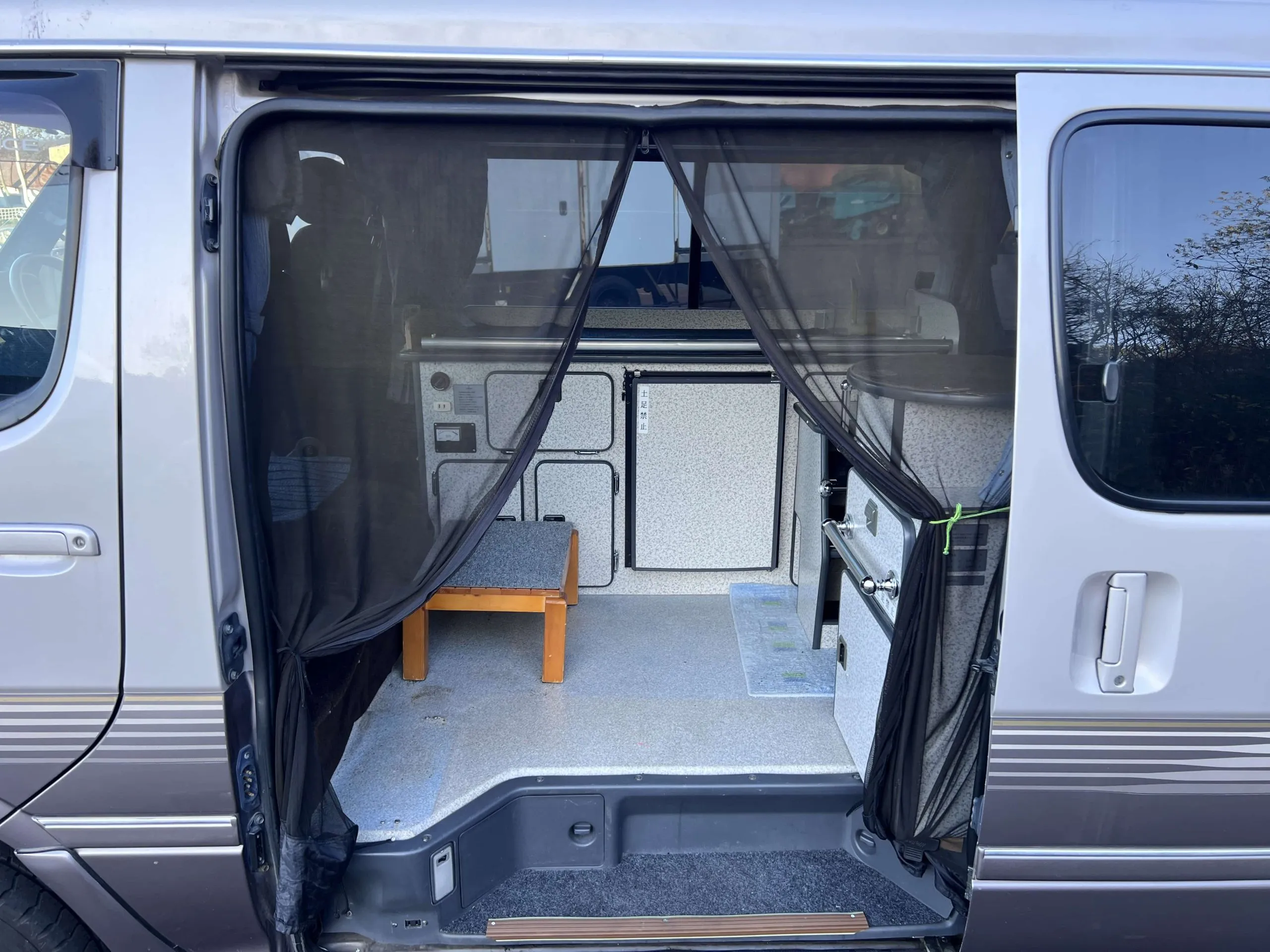 1998 Toyota HiAce LWB Custom Camper