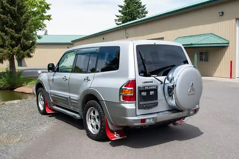 2000 Mitsubishi Pajero Super Exceed GDI