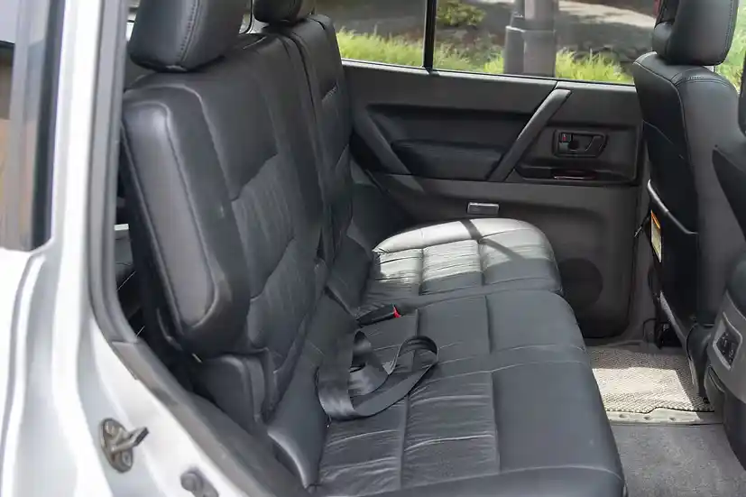 2000 Mitsubishi Pajero Super Exceed GDI - 5