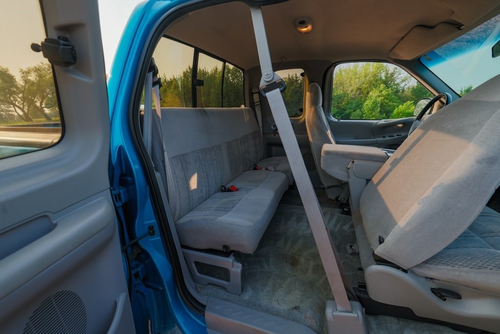 66k-Mile 1997 Ford F-150 XLT 4×4