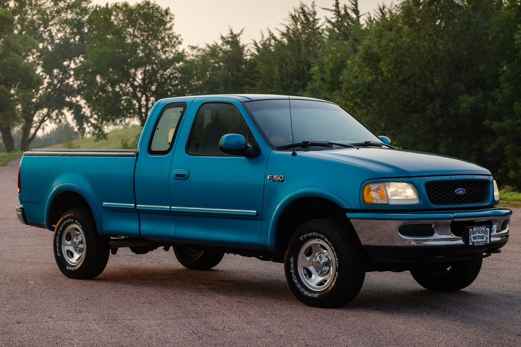 66k-Mile 1997 Ford F-150 XLT 4×4