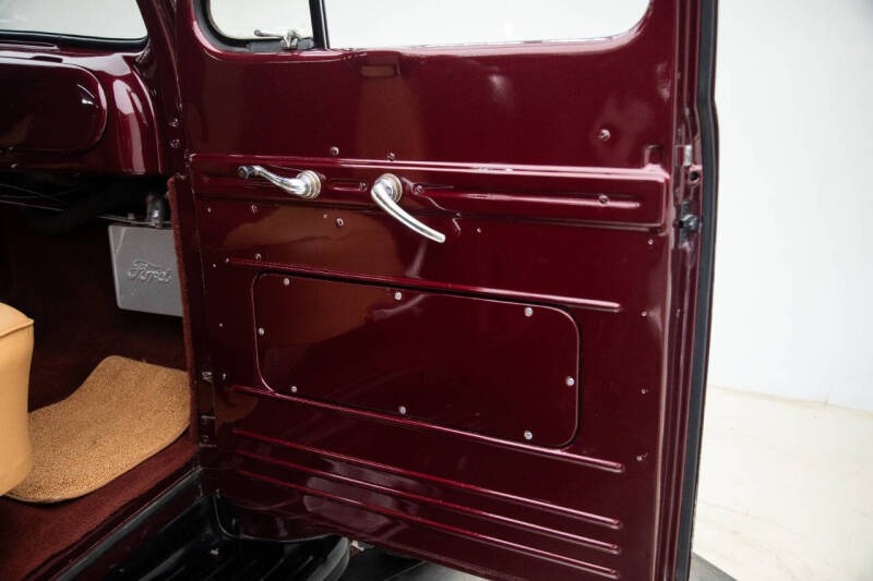 1949 Ford F-3