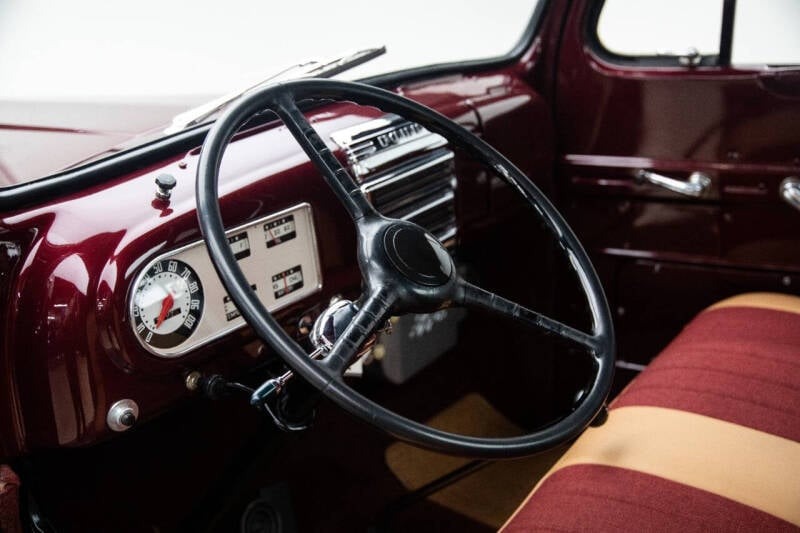 1949 Ford F-3