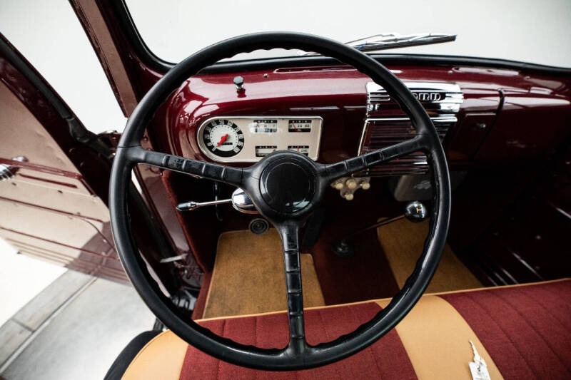 1949 Ford F-3