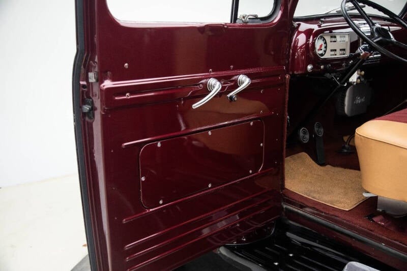 1949 Ford F-3