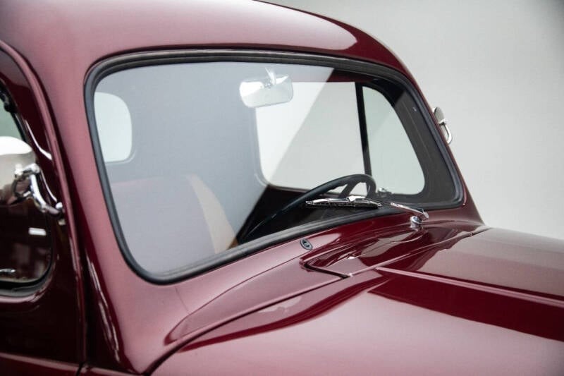 1949 Ford F-3