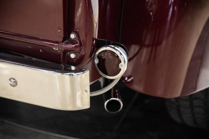 1949 Ford F-3